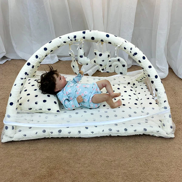 Baby Snuggle Bed with Mosquito Net, Pillow & Hanging Toys – White with Blue Dotted - Paidaish 