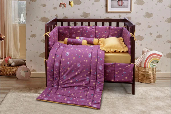 Printed Baby Cot Set – 9 Pcs – Golden Fireflies