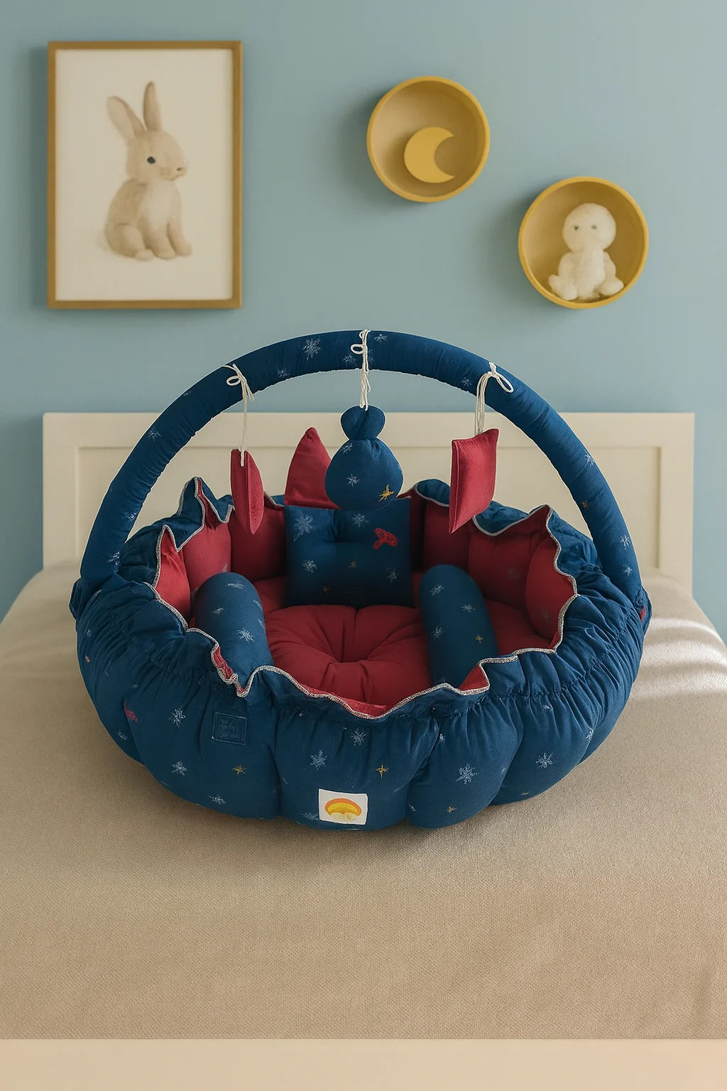 Printed Cotton Baby Round Snuggle Bed with Soft Pillows & Toy Hanging Rod Navy – Maroon Snow - Paidaish 
