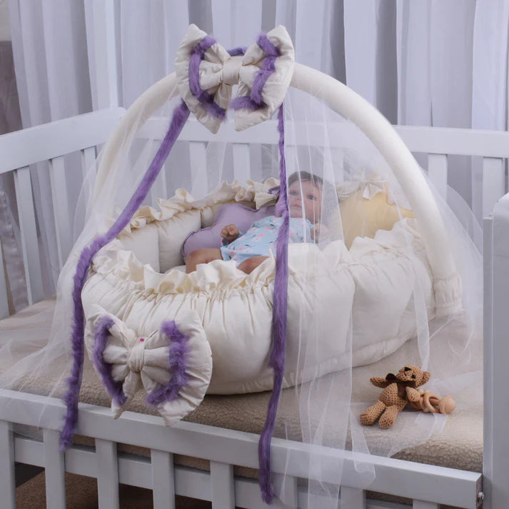 Luxury Baby Snuggle Bed with Pillows & Net- Off White