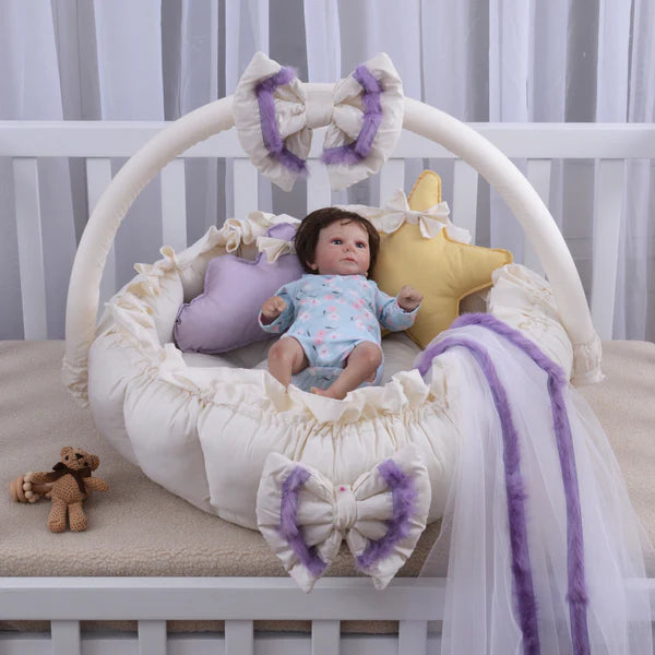 Luxury Baby Snuggle Bed with Pillows & Net- Off White