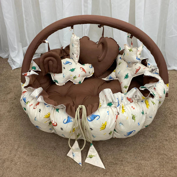 Printed Cotton Baby Round Snuggle Bed with Pillows-Brown Animal