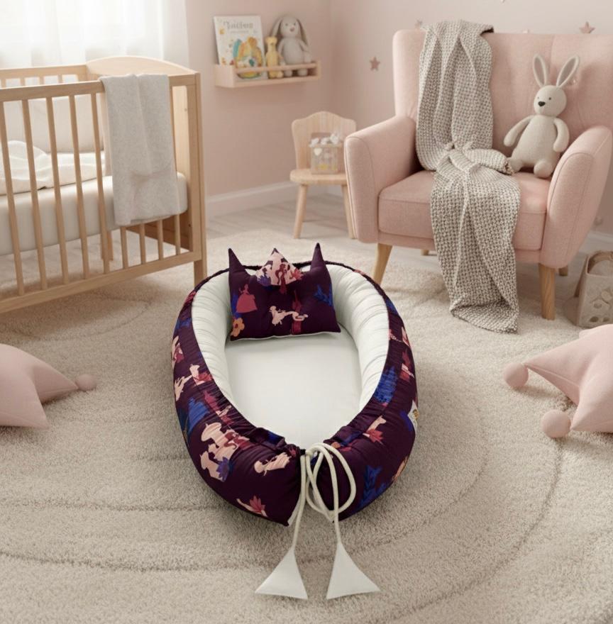 Double Sided Printed Baby Snuggle Nest with Head Pillow – White Castle