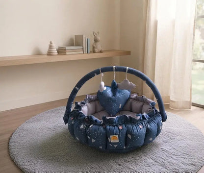 Printed Cotton Baby Round Cot with Pillow & Toy Hanging Rod – Teal