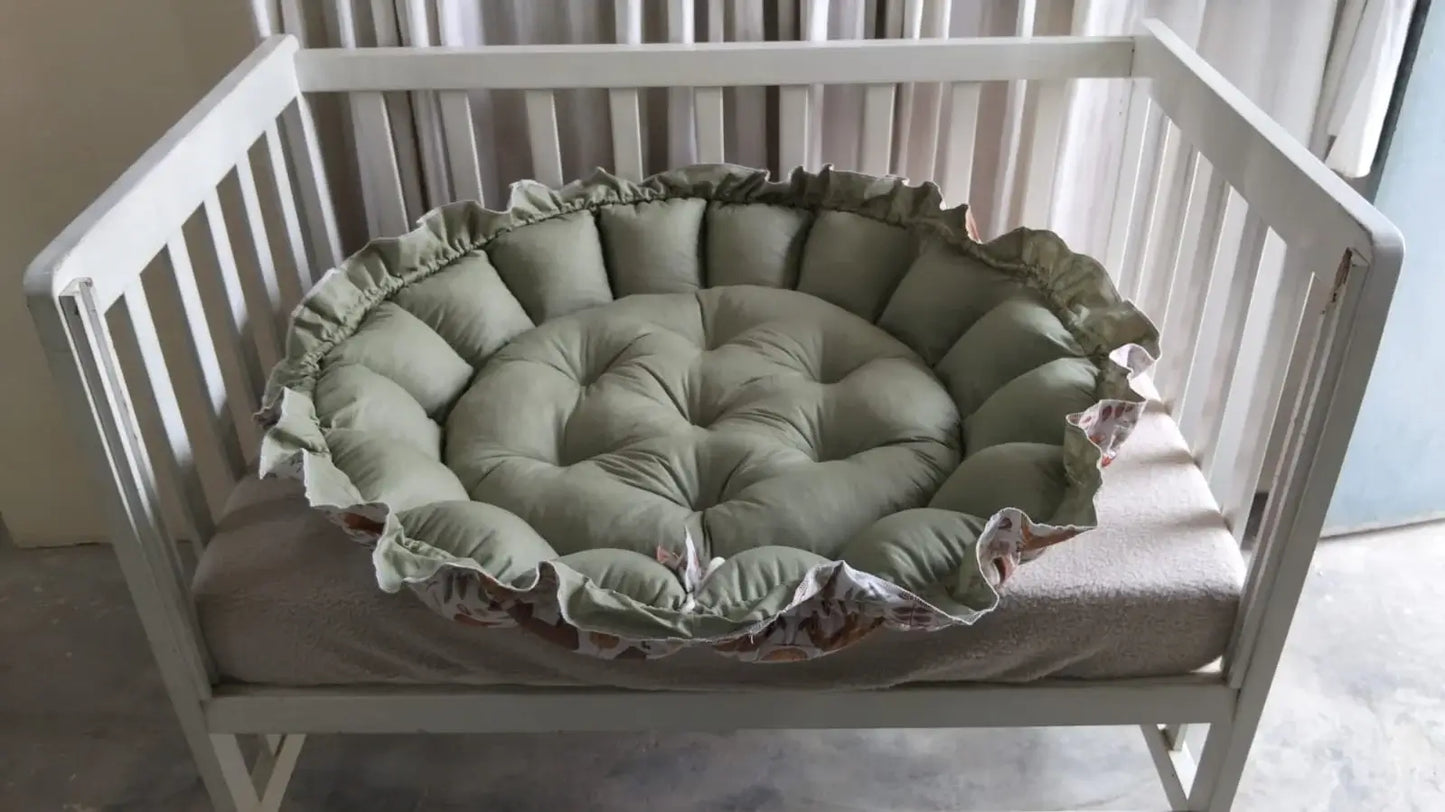 Printed Cotton Baby Round Cot with Pillow & Toy Hanging Rod – Green Deer
