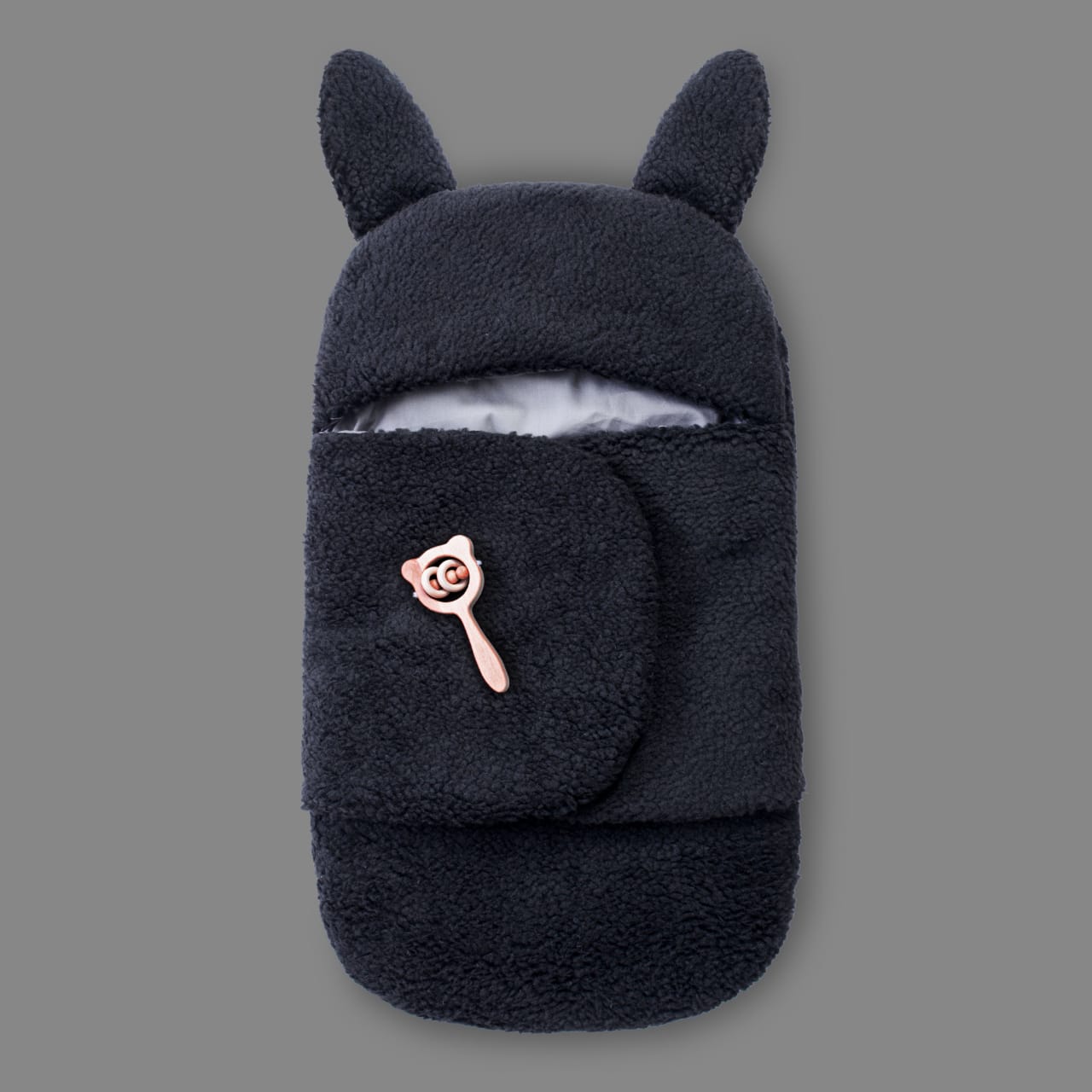 Winter Baby Swaddle / Quilted Baby Blanket Wrap – Black (0-6M)