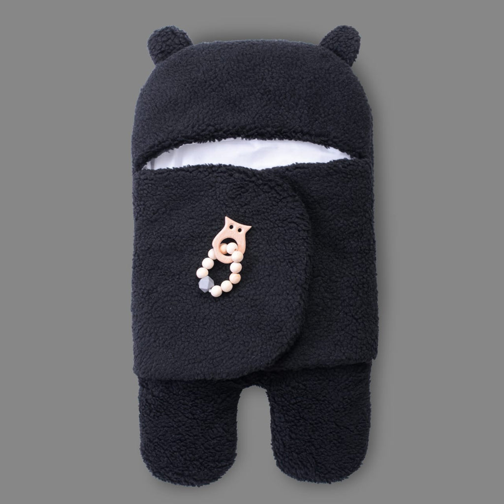 Winter Baby Swaddle Leggy / Quilted Baby Blanket Wrap – Black (0-6M)