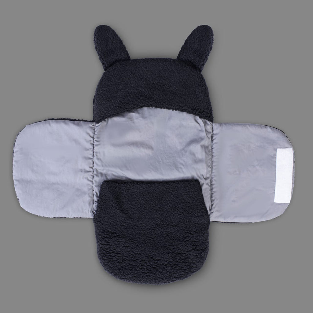 Winter Baby Swaddle / Quilted Baby Blanket Wrap – Black (0-6M)