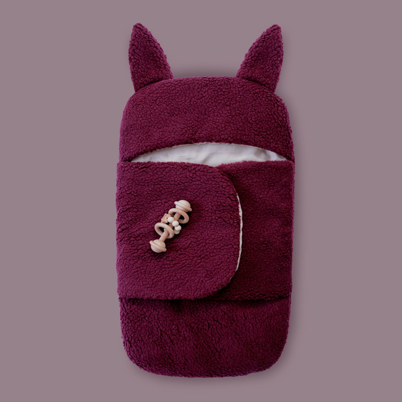 Winter Baby Swaddle / Quilted Baby Blanket Wrap – Maroon (0-6M)